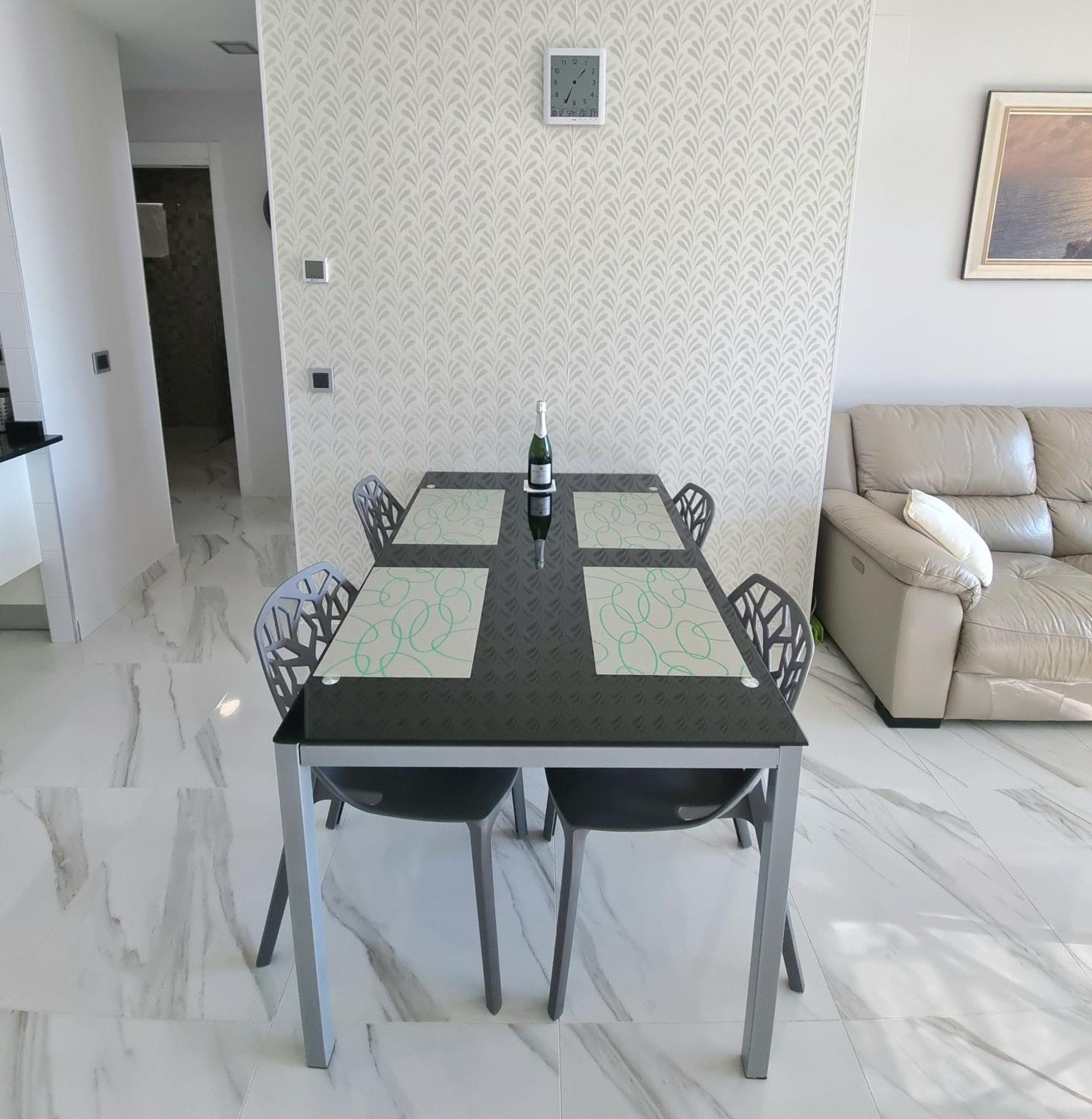 Sunset Drive Apartments Benidorm Bagian luar foto