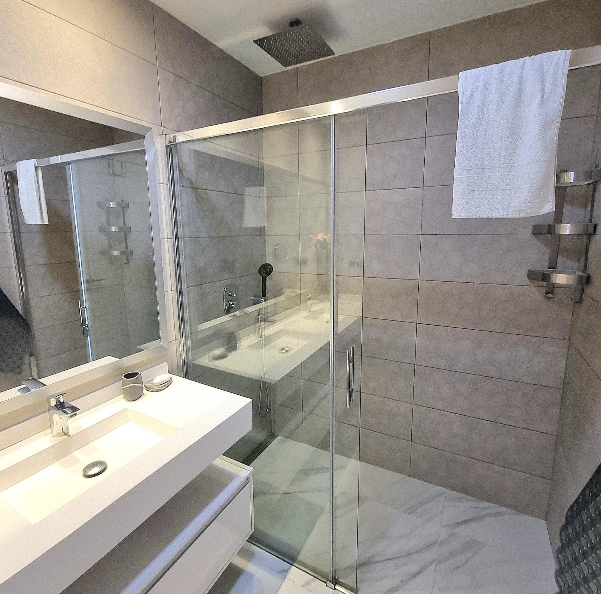 Sunset Drive Apartments Benidorm Bagian luar foto