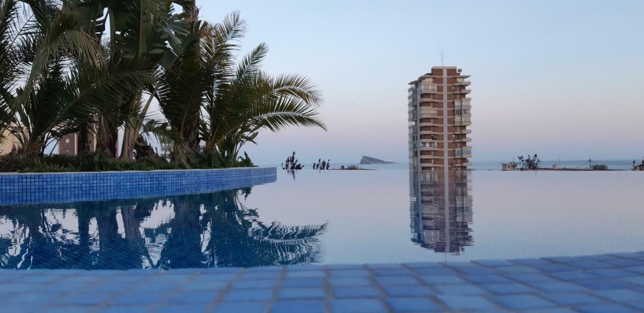 Sunset Drive Apartments Benidorm Bagian luar foto